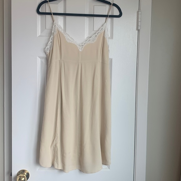 Wilfred Cream Leibniz Lace Trim Slip Dress - Picture 1 of 5
